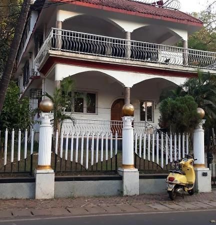 Felix Homestay Enclave باناجي المظهر الخارجي الصورة