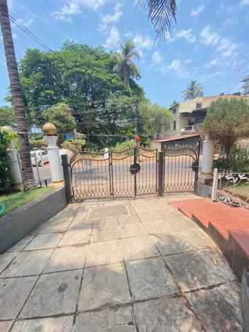 Felix Homestay Enclave باناجي المظهر الخارجي الصورة